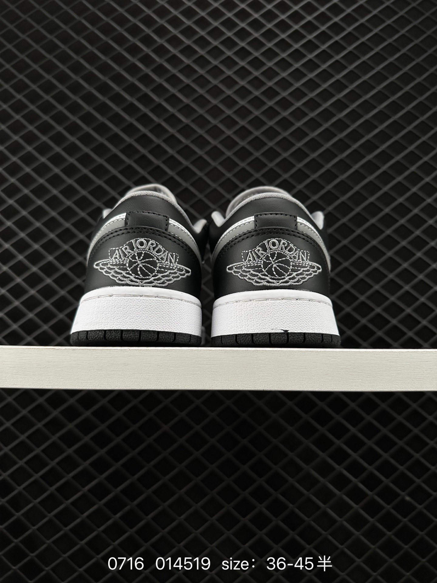 Air Jordan 1 Low AJ1